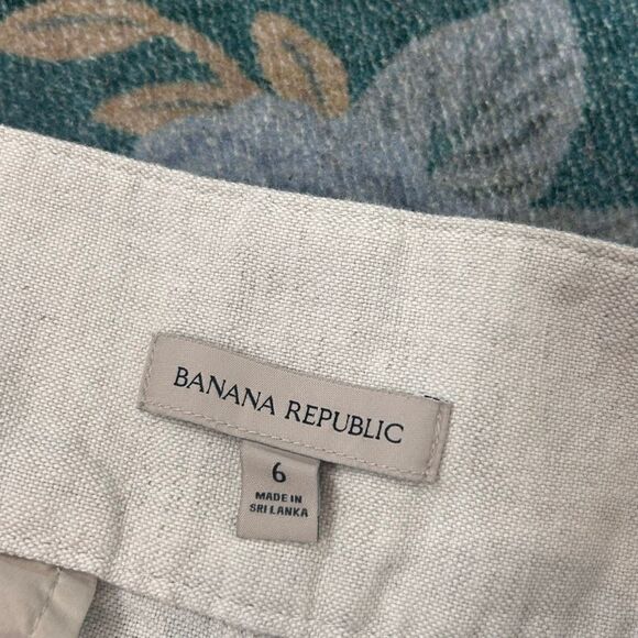 Banana Republic Shorts Women  6 Beige Linen High Rise Pleated Belted side Buckle - Picture 2 of 16